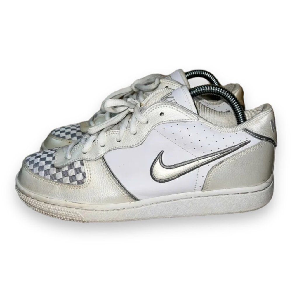 Nike Air Zoom Infiltrator White / Grey 312089-112 Youth 6.5 Women's 8.5